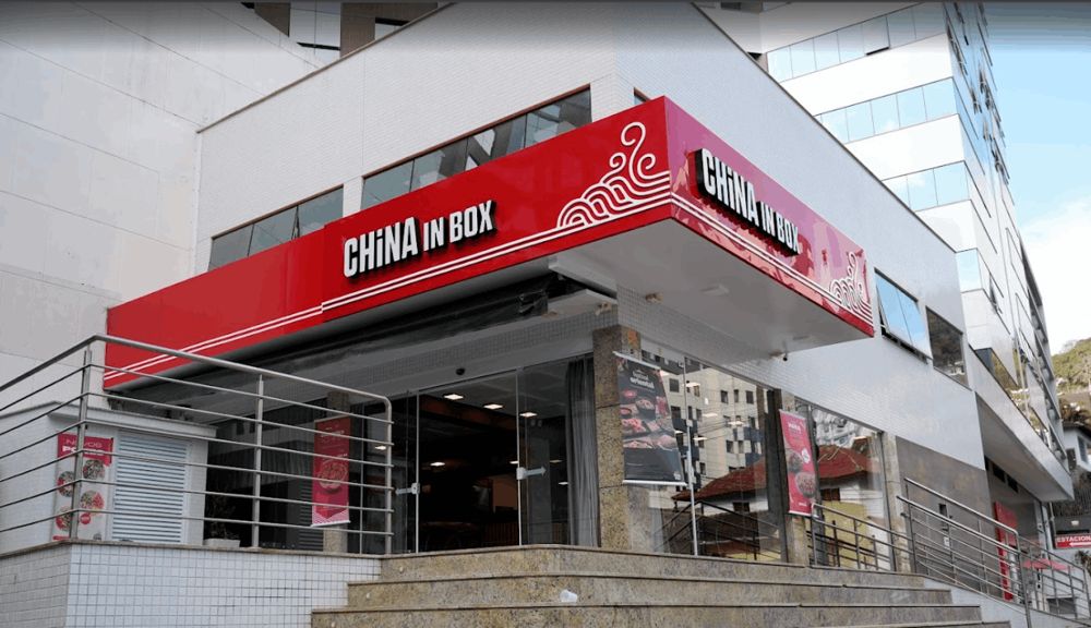Fachada da loja China in Box Floripa, no Centro